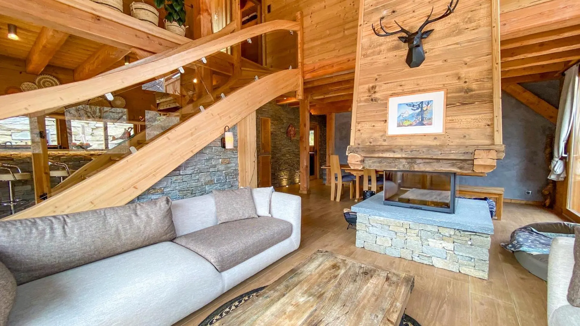 Le Chalet du Grand Cerf Briançon 0*,