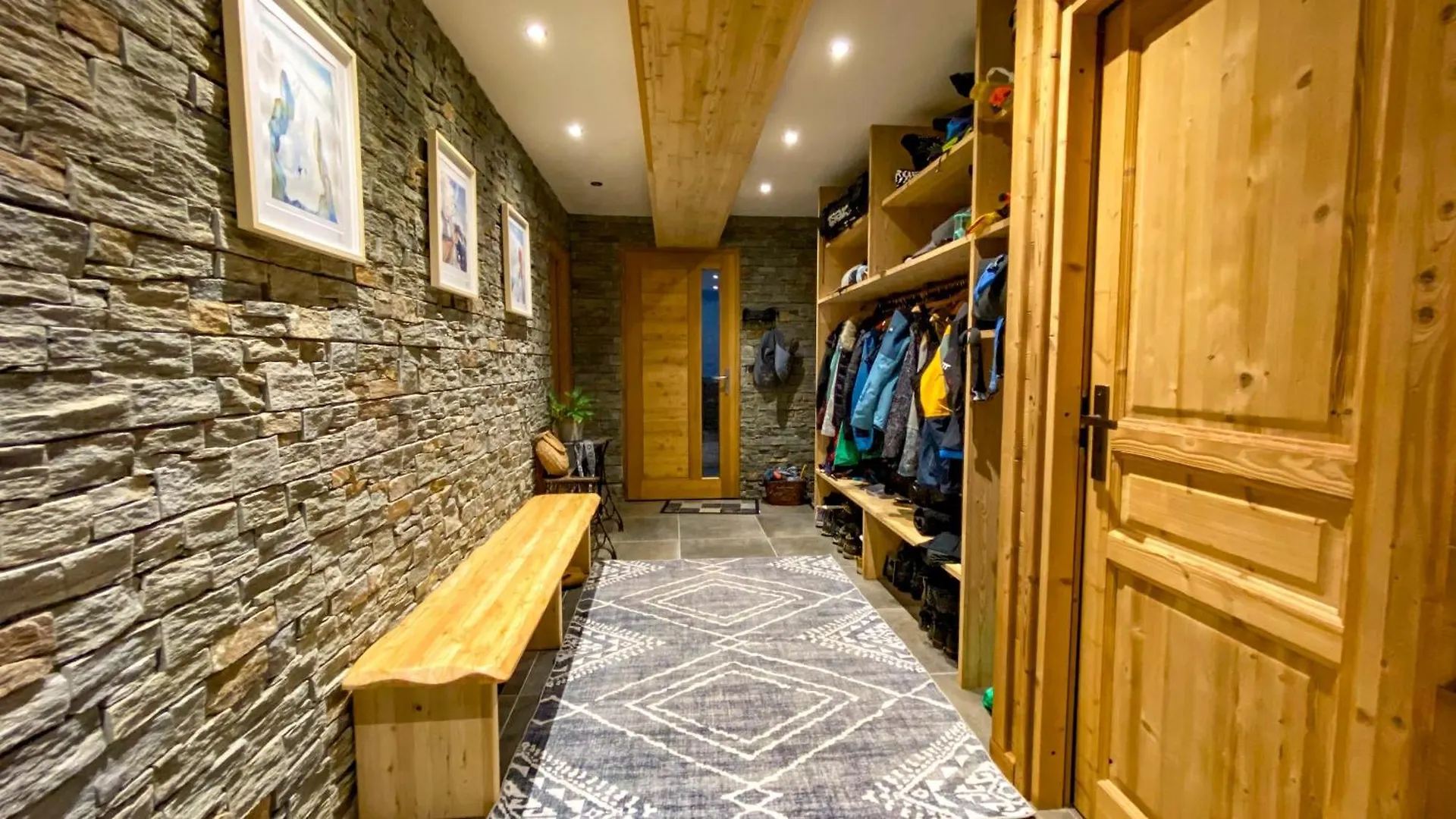 Le Chalet du Grand Cerf Briançon 0*,  France